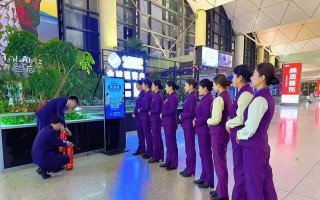 机场消防人员攻略（揭秘机场消防人员的训练与应对策略）