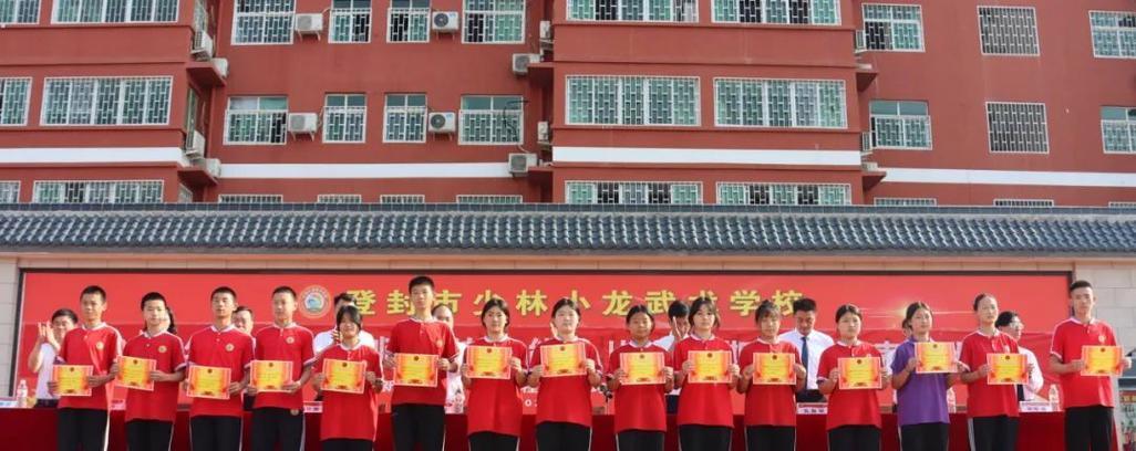 《掌握乱武大会，成为龙武之王的攻略指南》（用策略与实力征服乱武大会，）-第3张图片-游趣乐园