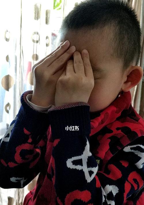 《以猫和老鼠为主题的单出装攻略》（尽享游戏乐趣，掌握英雄技能，一起组队对战吧！）-第2张图片-游趣乐园