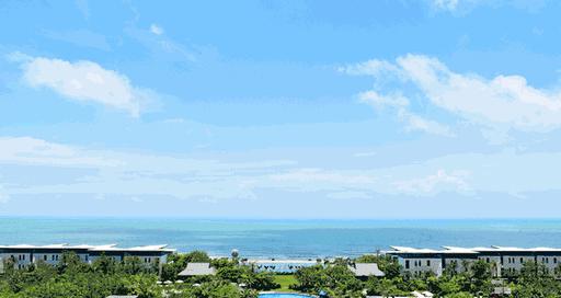 逃离沙滩海景房，享受独特的度假体验（揭秘沙滩海景房的隐藏魅力与攻略）-第3张图片-游趣乐园