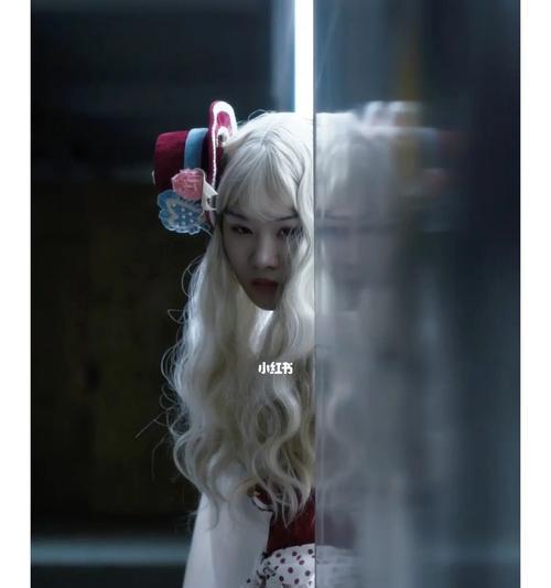 《解锁灵异写真游戏攻略75的终极奥秘》（探索游戏背后的禁忌力量，揭开真相的一切）-第2张图片-游趣乐园